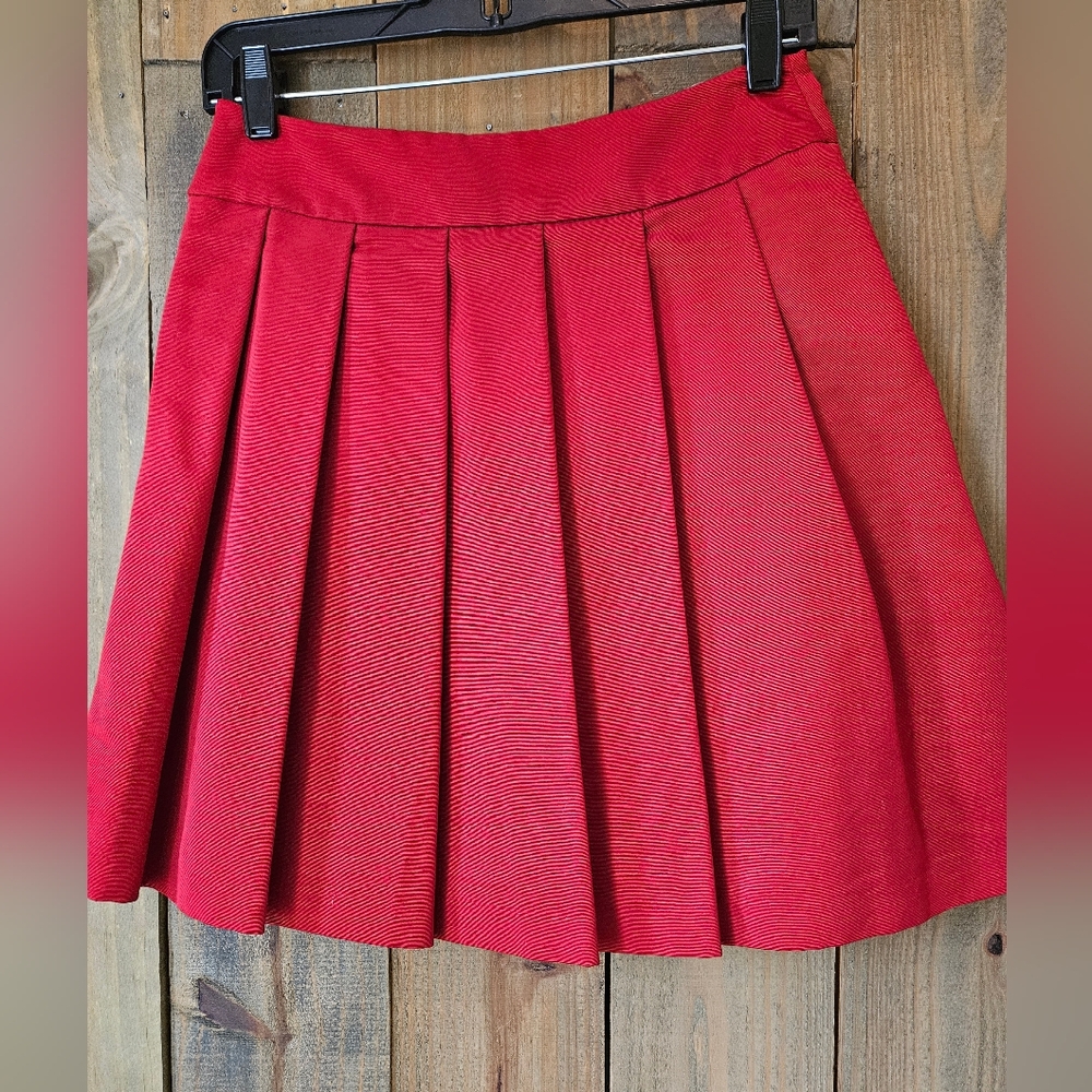 Ann Taylor Factory red skirt with pockets!!!
